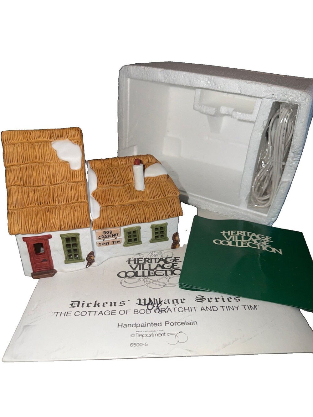 Department 56 Dickens Village Series The Cottage of Bob Cratchit & Tiny Tim 6500